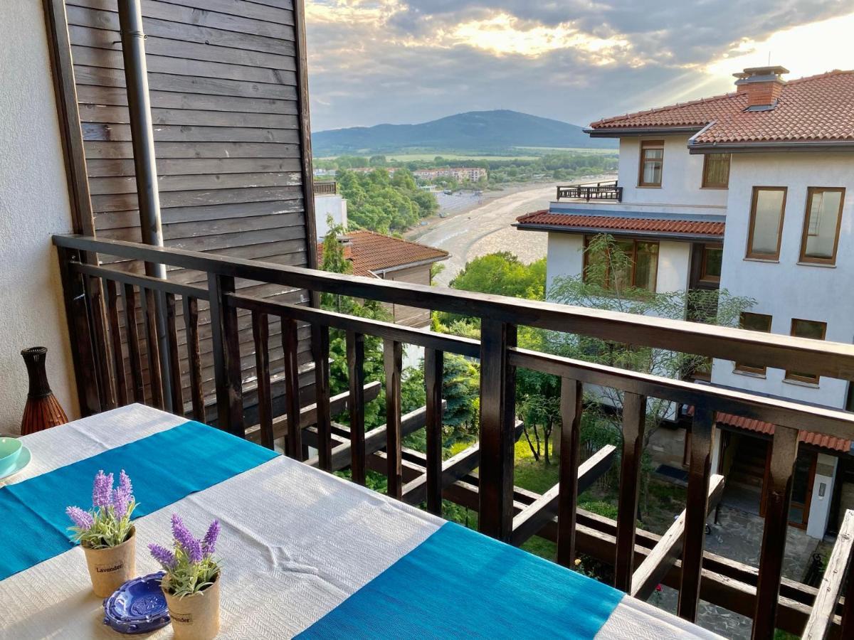 Santa Marina 2-Bedroom Apt. W/ Sea View + Terrace Sozopol Zewnętrze zdjęcie
